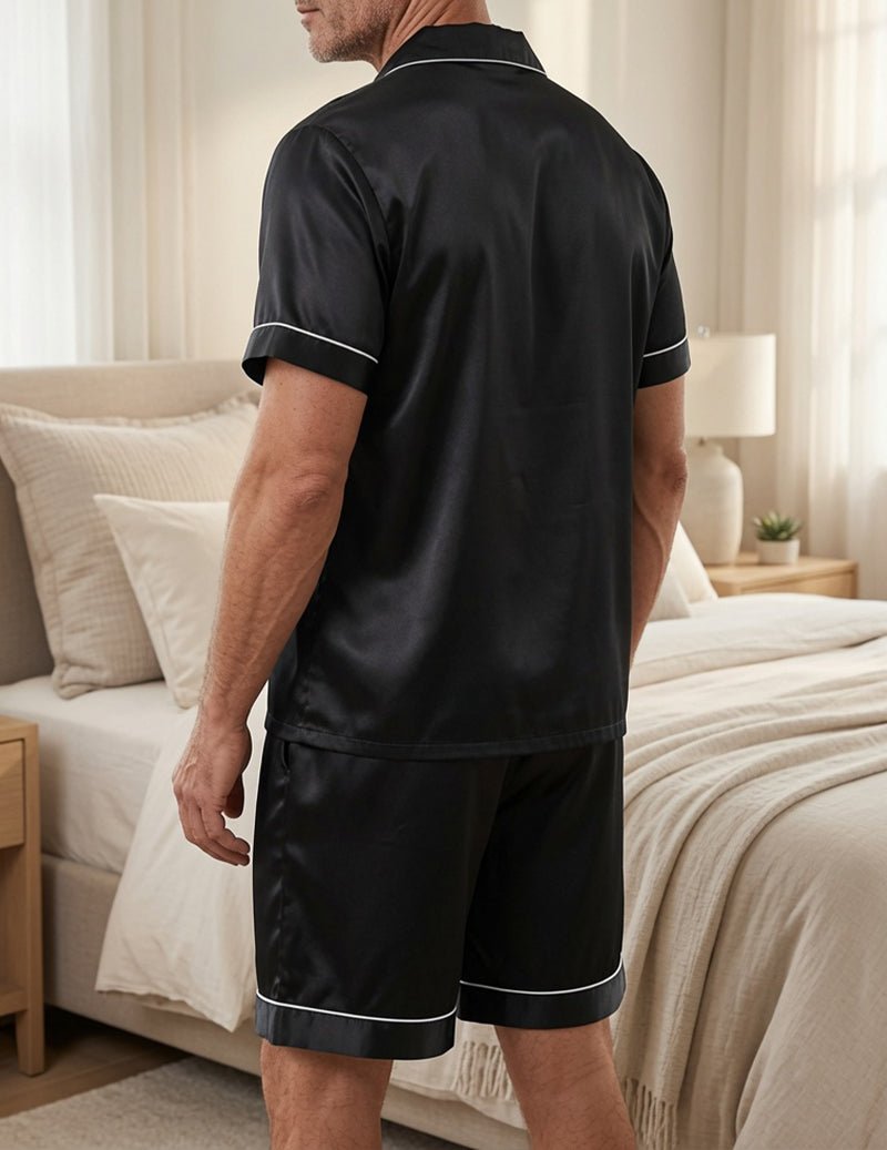 Conjunto de Pijama de Cetim para Homem com Colarinho de Entalhe e Calções